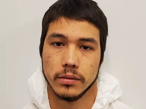 Tânără, strangulată și înjunghiată de un individ pe care l-a cunoscut pe internet. Ce a cerut suspectul autorităților