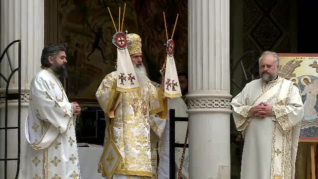 Credincioșii de la malul mării vor primi, pentru a doua oară în acest an, Lumina Sfântă a Învierii