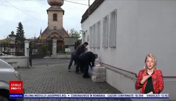 Situație disperată pentru călugării de pe Muntele Athos. Rezervele de alimente și medicamente s-au terminat