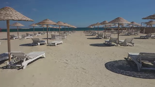 Autoritățile încă nu au elaborat normele pentru deschiderea plajelor