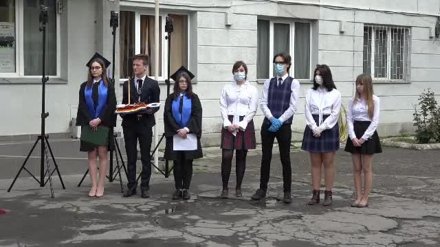 Festivitatea de absolvire a liceului pe timp de pandemie: fără banchet și poze de grup