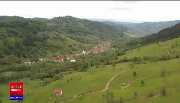 Vidra, un loc cu peisaje de poveste, perfect pentru vacanţa de vară