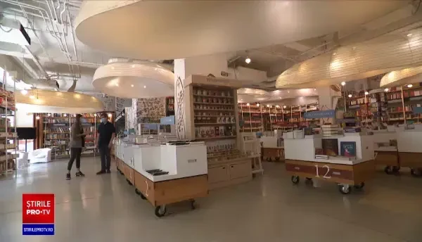 Românii ar putea primi vouchere pentru cărți. Campania, lansată de ministerul Culturii