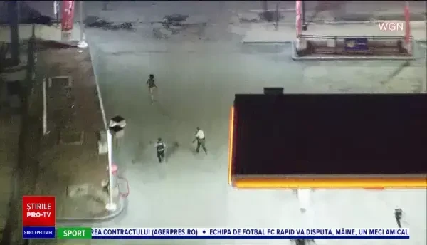 Urmărire ca în filme pe străzile din Chicago. Acțiunea, filmată din elicopter