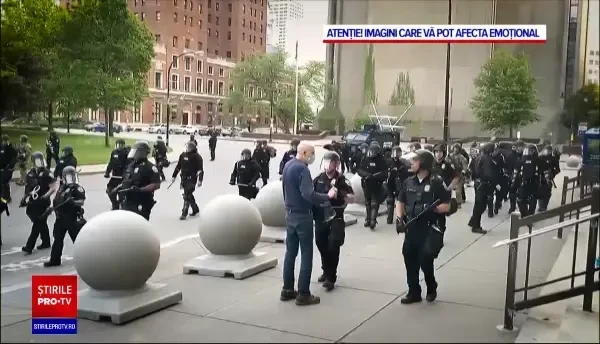 "Pandemia de rasism a dus la moartea lui George Floyd". Revolta continuă în SUA