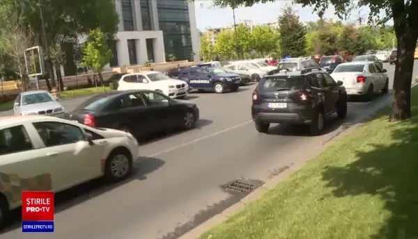 Tribunalul Bucureşti, ţinta unei ameninţări cu bombă. Sute de oameni au fost evacuați