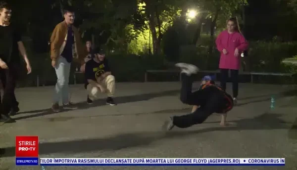 Parcurile și terasele, pline în București. ”La mare, e prea scump”