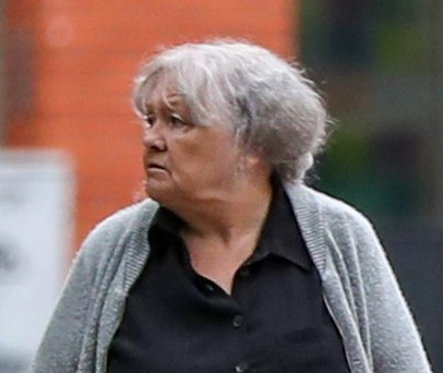 O femeie a strâns 1 milion de euro de la stat, după ce a mințit că este oarbă și nu poate merge. Ce a făcut cu toți banii