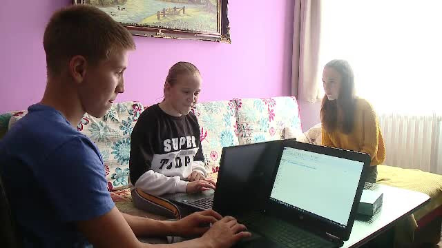 Avertismentul UNICEF pentru România, după ce 1 milion de elevi nu au participat la lecțiile online