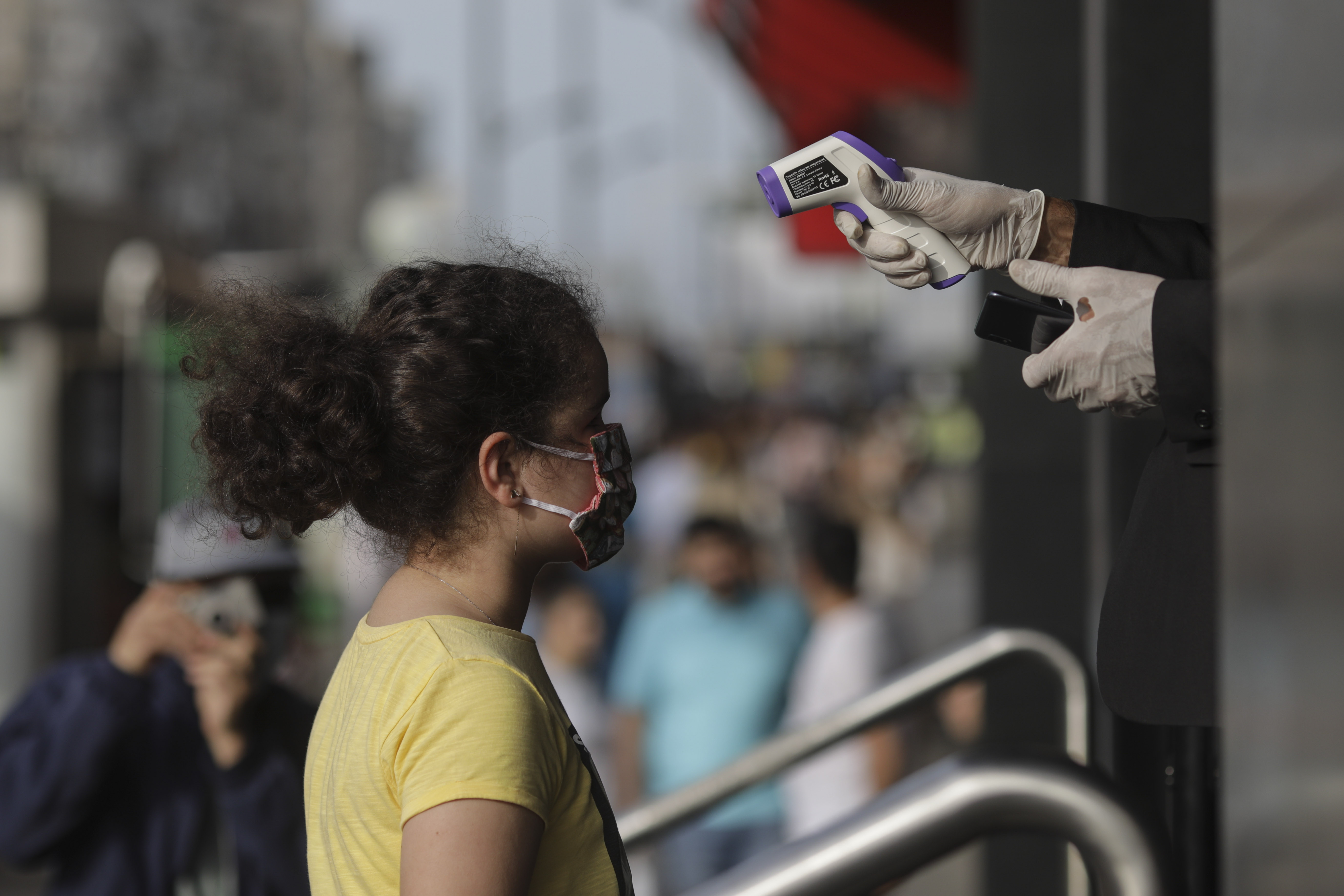 Avertismentul unui medic despre valul 2 de Covid-19, când începe școala: ”Situația e tragică”