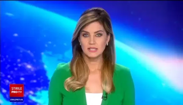 VIDEO. Accident grav în Timiș. Momentul în care o autoutilitară lovește în plin o mașină