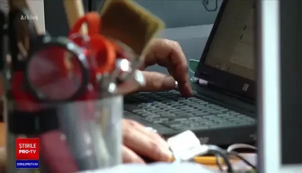 Profesor de 66 de ani din Giurgiu, acuzat de relații sexuale cu o minoră și de pornografie infantilă