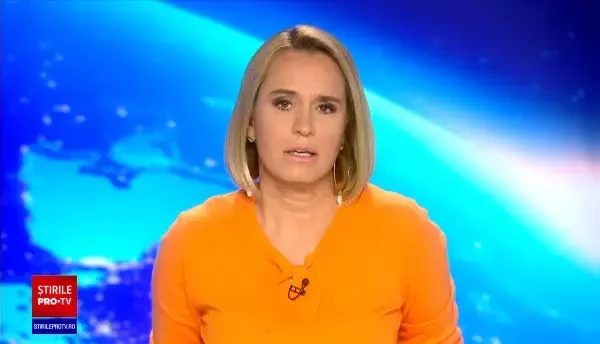 Polițiștii francezi și-au aruncat cătușele în semn de protest față de acuzațiile de brutalitate și rasism