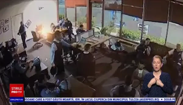 Polițiști din Chicago, investigați pentru că au lenevit în toiul violențelor și jafurilor din oraș