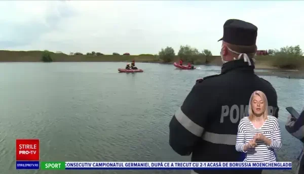 Adolescent de 14 ani, înecat într-un lac din Dâmbovița. Trupul neînsuflețit, găsit de scafandri