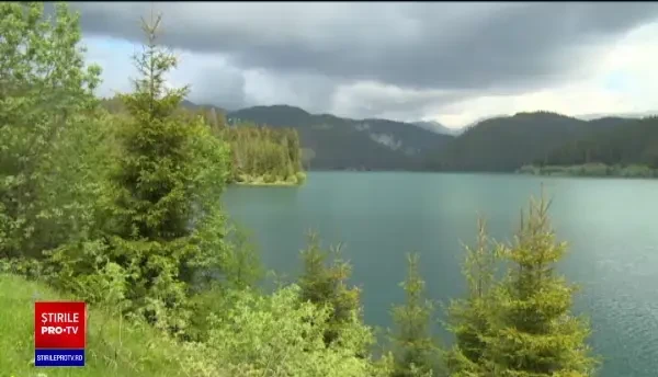 Peisajele de poveste din România fac furori printre turiști. Atracțiile care i-au uimit