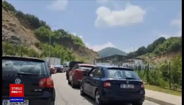 Cozi kilometrice la granițele Greciei. Turiștii români au așteptat ore în șir să intre în țară