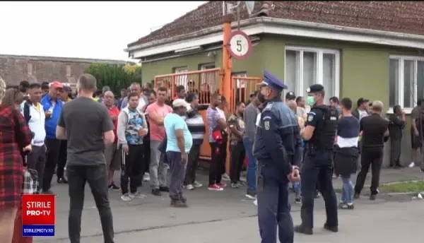 Protest de amploare la Târgu Mureș. Ce au cerut sute de angajați ai societății de salubrizare