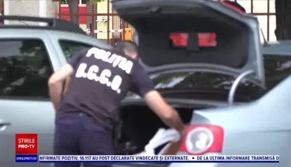 Percheziții de amploare la gruparea care a înșelat mii de români cu locuri de muncă în străinătate