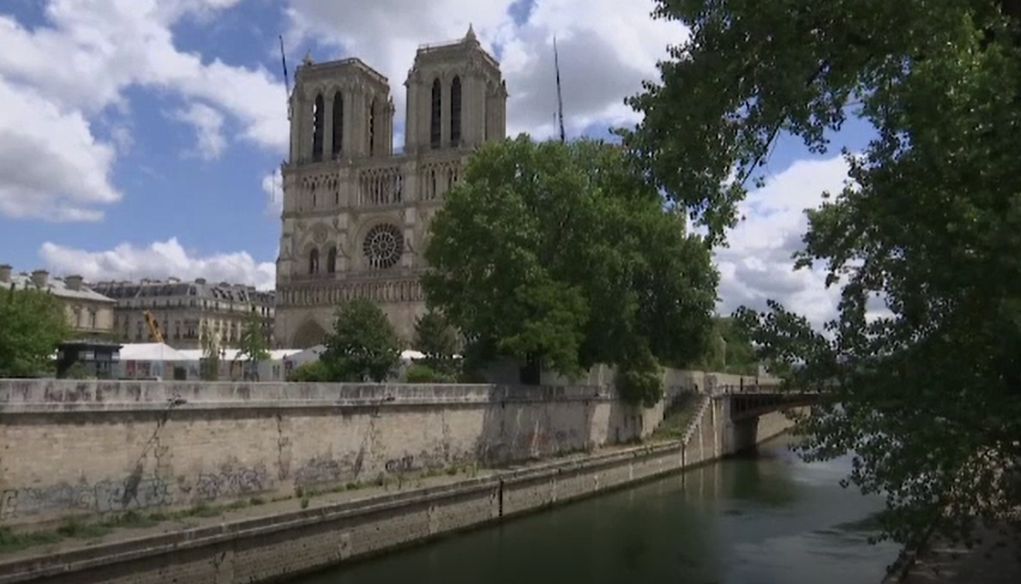 Spania și Franța repornesc sectorul turistic. Ce măsuri de relaxare s-au luat