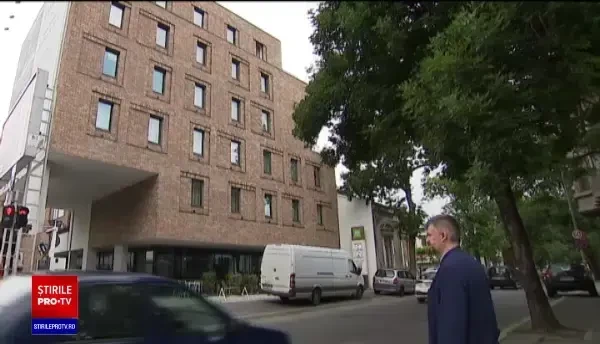 Primul hotel inaugurat în România în plină criză COVID. Ministrul Muncii a devenit recepționer timp de o oră