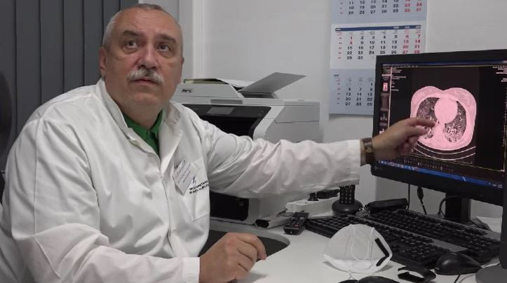 Cum au devenit tinerii cei mai expuși în fața COVID-19. Semne de îngrijorare ale experților