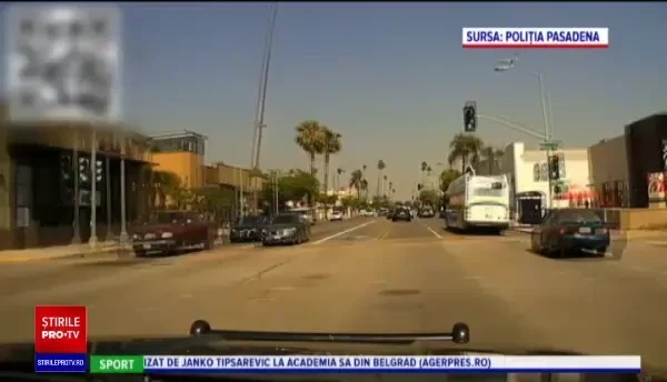 Momentul în care un bărbat de culoare e împușcat cu 30 de gloanțe de polițiști, după o urmărire ca în filme