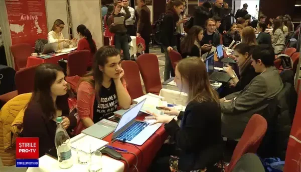 Târgurile educaționale s-au mutat online. Oferte speciale pentru cei care se înscriu pe internet