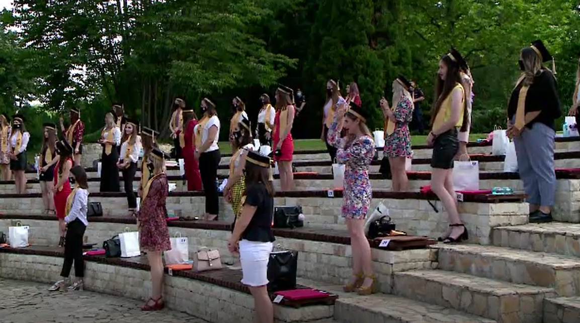 Locație inedită pentru ceremonia de absolvire, pusă la dispoziție de Universitatea din Iași