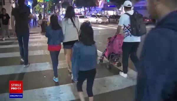 Numărul cazurilor zilnice din SUA, la fel de mare ca în perioada considerată vârful pandemiei