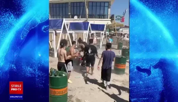 VIDEO. Bătaie generală în Vama Veche. Mai mulți tineri şi-au împărţit pumni şi picioare pe plajă
