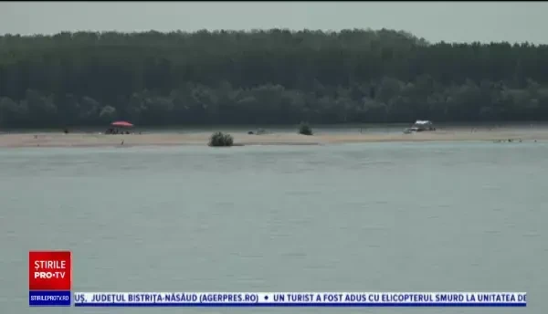 O fetiță de un an și jumătate din Galați care a căzut în Dunăre a fost salvată în ultimul moment de un ofițer