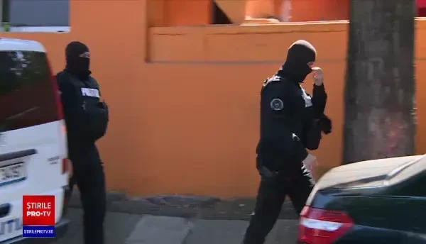 Captură record de tutun vândut ilegal, în urma unor percheziții în București și mai multe județe