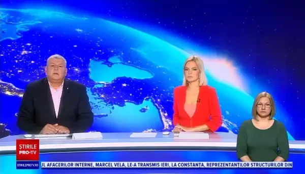 Pericol de explozie pe șoseaua dintre Huşi şi Albița. O cisternă plină cu motorină s-a răsturnat