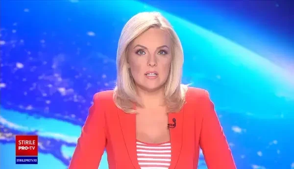 Incendiu de proporții la Cetatea Râșnov. Fumul gros s-a putut observa de la mare distanță