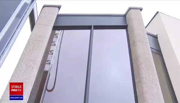 VIDEO. Cum arată prima casă ridicată cu ajutorul unei imprimante 3D. A fost gata în 2 zile