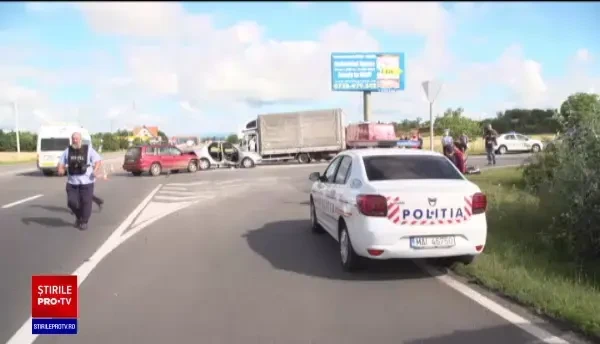 Accident grav pe DN1, provocat de un șofer de 81 de ani. Doi răniți și trei mașini distruse