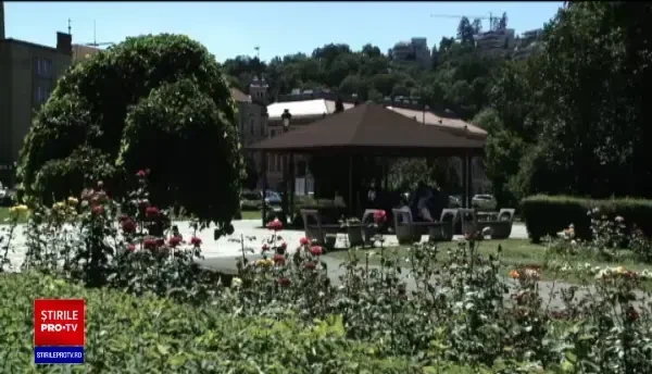 Aglomerație în locurile de joacă pentru copii, la Brașov. Poliția locală împarte avertismente