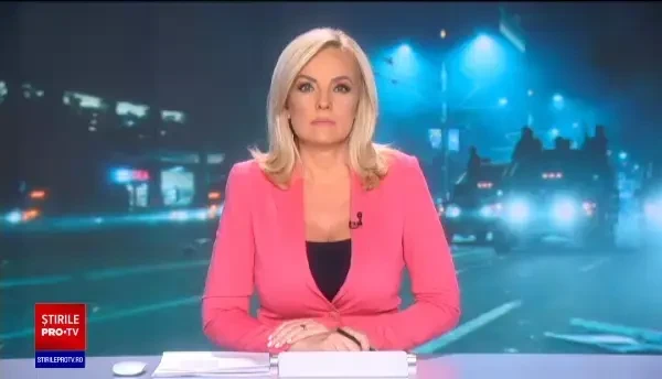 Haos în Belgrad pentru a doua noapte consecutiv. Manifestanții au aruncat cu pietre și torțe în polițiști