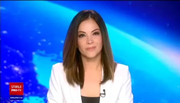 Petrecere pentru unul dintre cei mai celebri urși panda. Ce aere de vedetă a avut