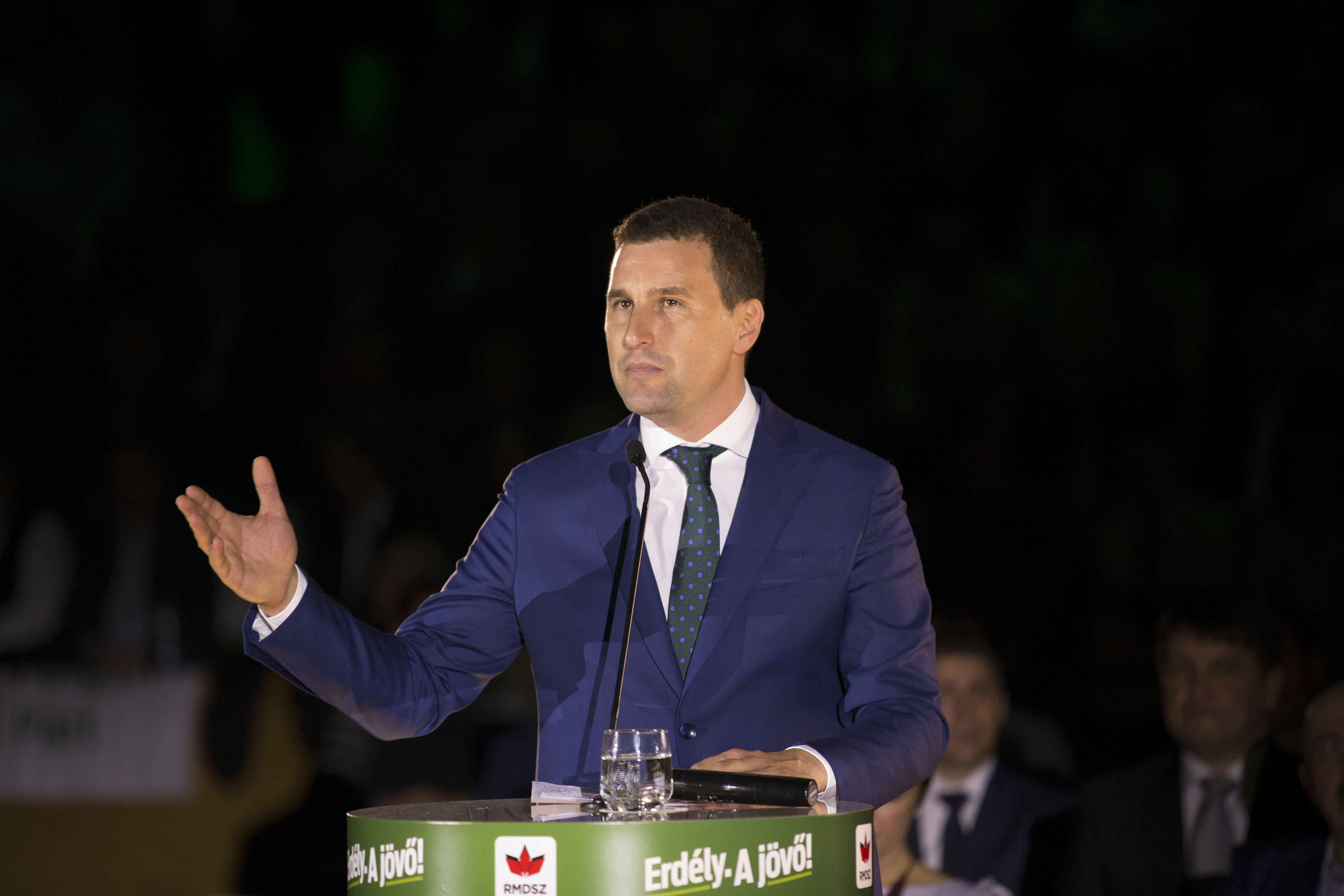 Senatorul UDMR Tanczos Barna a anunțat că are Covid-19. „Am o dublă pneumonie”