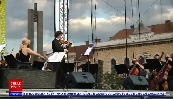 VIDEO. Concert de muzică clasică în centrul Clujului, cu reguli de pandemie