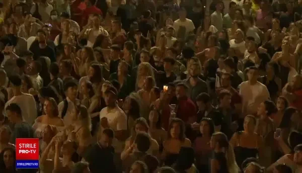 Concert cu 5.000 de oameni care au ignorat regulile: „Vrem să ne relaxăm puțin”