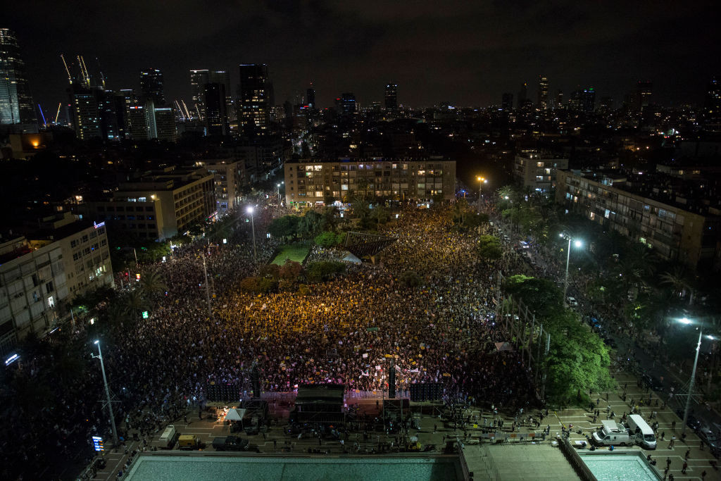 Record de noi cazuri. Țara care se confruntă cu al doilea val al pandemiei