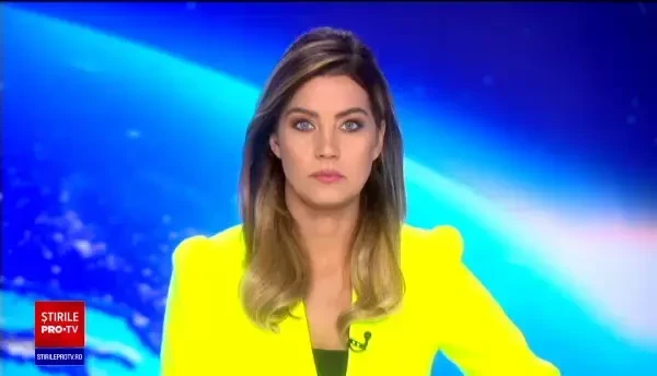 Tânăr de 31 ani, mort după ce un stâlp de beton lovit de un TIR a căzut peste mașina lui