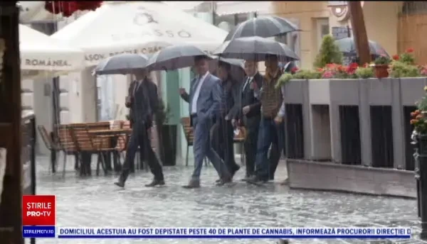 Mai multe persoane la aceeași masă, la terase. Anunțul lui Nelu Tătaru