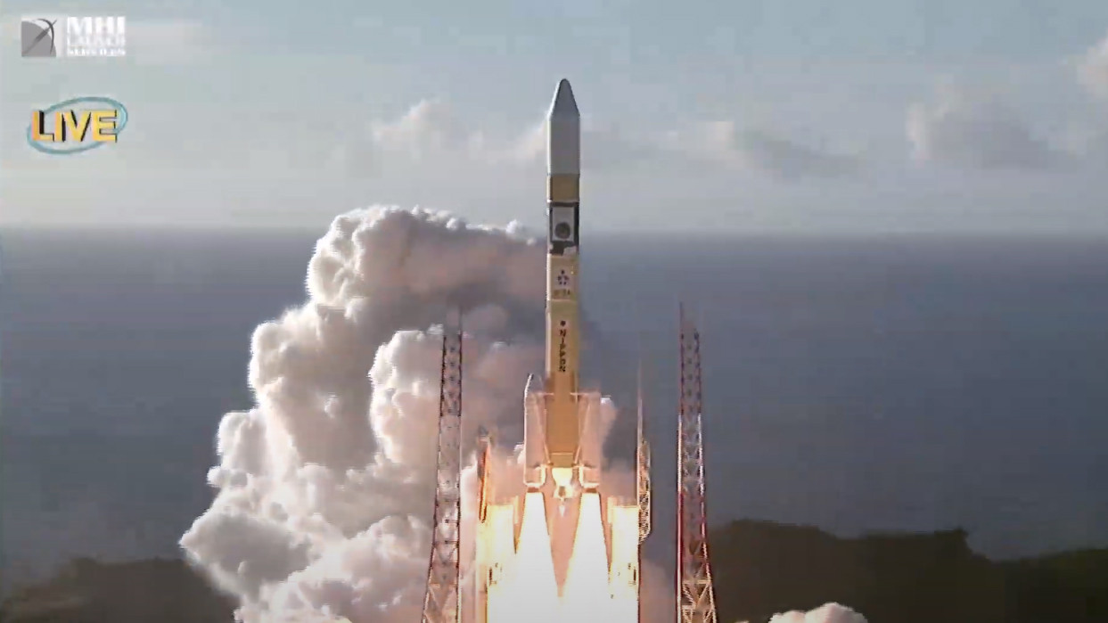 A decolat prima misiune spațială arabă spre Marte. Cât costă întreaga operațiune