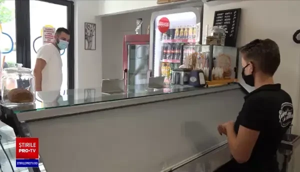 Înghețata este la mare căutare în această perioadă. Care sunt cele mai amuzante combinații de gusturi