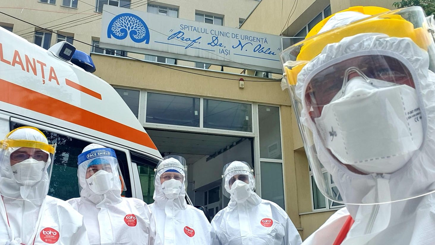 Tot mai mulți medici români aleg să nu mai plece în străinătate. Ce îi determină să profeseze în România