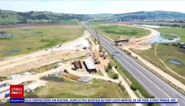 Cele două loturi ale autostrăzii Sebeș-Turda, inaugurate până la 30 noiembrie. Orban și Bode, în vizită pe șantier
